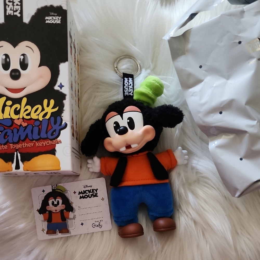 Disney Mickey Mouse Goofy Keychain - Orange and Blue